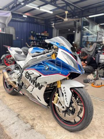 BMW s1000RR - photo 4 of 10