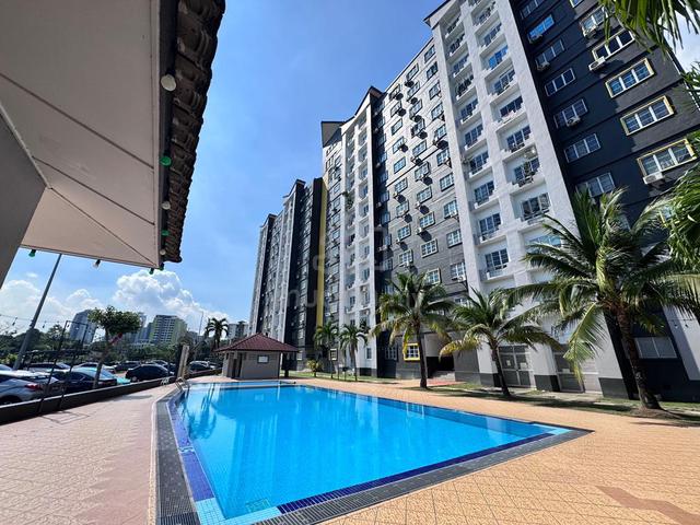 Idaman Senibong Apartment 1