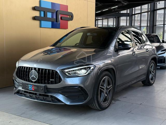 2021/22 Mercedes Benz GLA250 2.0 AMG Line GLA 250 - 1