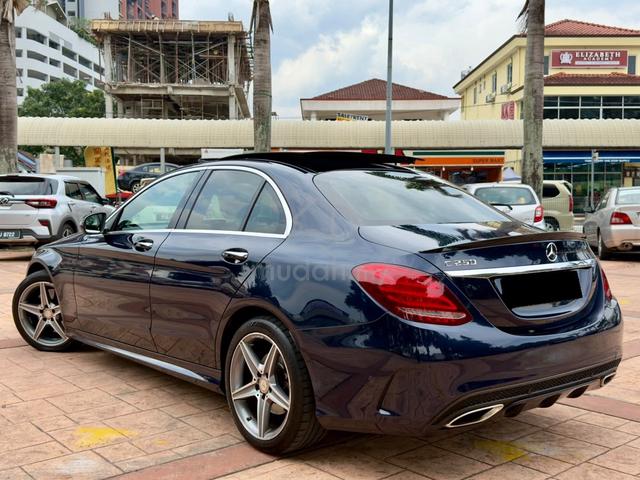 ONE OWNER✅2017 Mercedes Benz C250 AMG LINE P.ROOF - 2