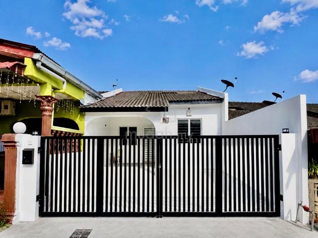 RENOVATED FULL LOAN Single Storey Taman Cempaka Senawang Seremban 1