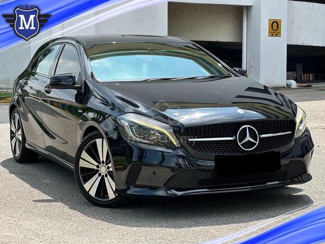 2017 Mercedes Benz A200 Activity Edition 1.6 W176 - 1