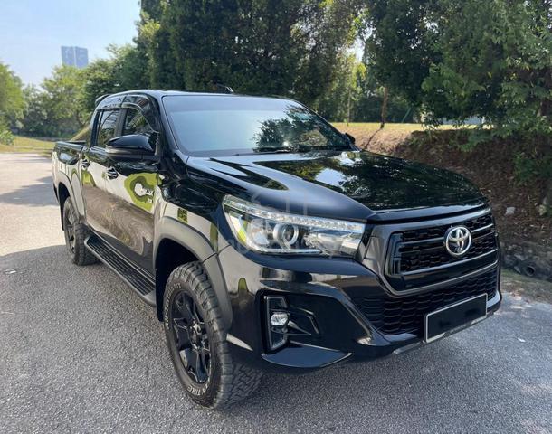 2019 Toyota HILUX 2.8 BLACK EDITION (A) 4x4 - 1