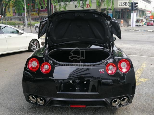 2015 Nissan GT-R 3.8 BLACK EDITION (A) - 4