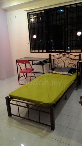 AC Forest Green single room for rent, walking distance to UTAR 1