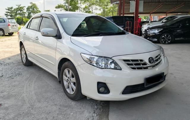 2011 CASH OTR Toyota COROLLA ALTIS 1.6E F.LIFT (A) - 1