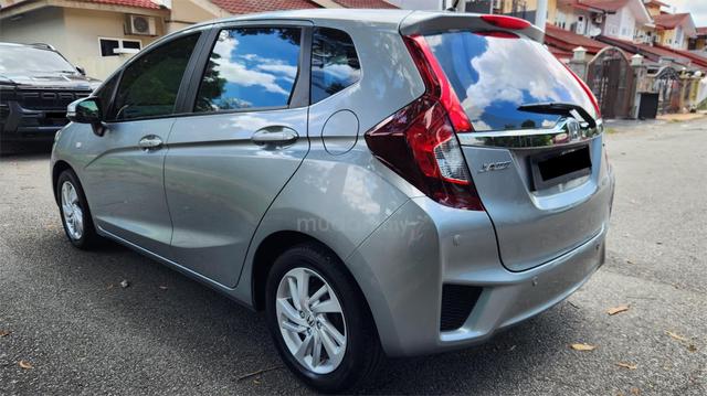 2014 Honda JAZZ 1.5 E (A) - 5