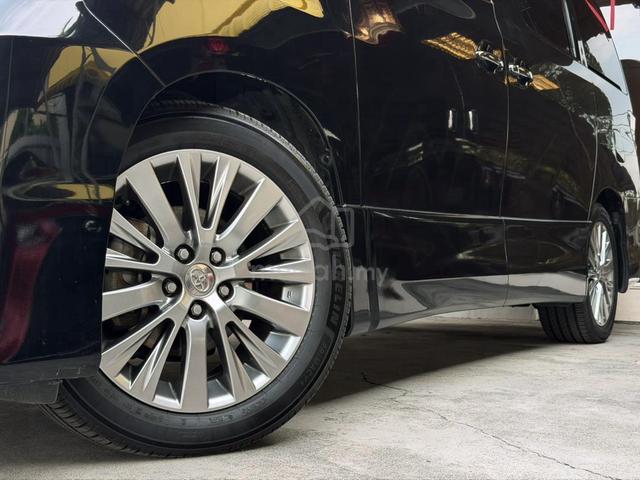 2013 Toyota VELLFIRE 2.4 Z GOLDEN EYES FACELIFT - 4