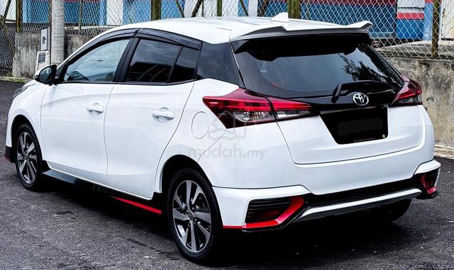 2020 Toyota YARIS 1.5 WRT 5YRS FORU - 4