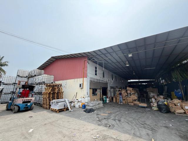 Petagas Warehouse | Industrial Land | Putatan | With OC | For Rent 1