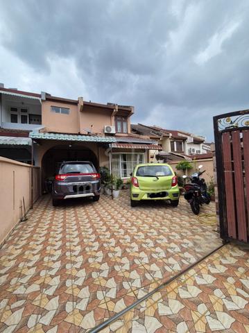 Renovated- 2 Storey House SS19 Subang Jaya- 6 rooms 1