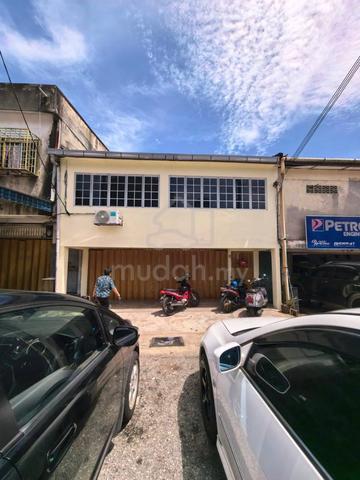 {BIG UNIT } Shop Lot Tasik Permai, Ampang, Selangor 1