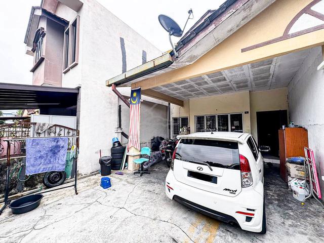 Owner turun Harga!!! Double storey terrace Tarif seksyen 23 s.alam 1