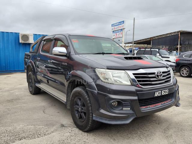 2015 Toyota HILUX 2.5 G TRD SPORTIVO (A) - 3