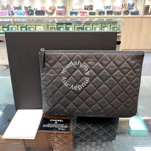 CHANEL Classic Pouch Medium Caviar Black SHW - Bags & Wallets for sale in  Bandar Sunway, Selangor