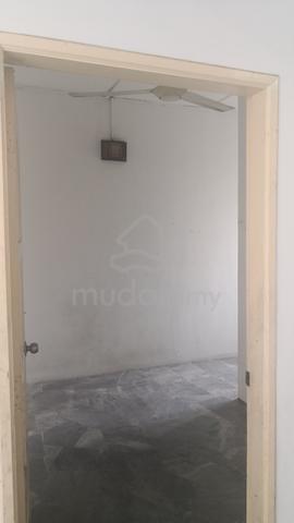 Taman Daya Shop Apartment 2