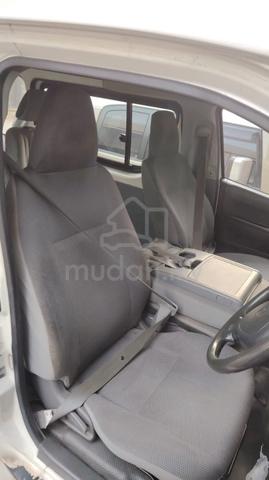 2007 Toyota HIACE 2.7 petrol (M) full service rec - 5