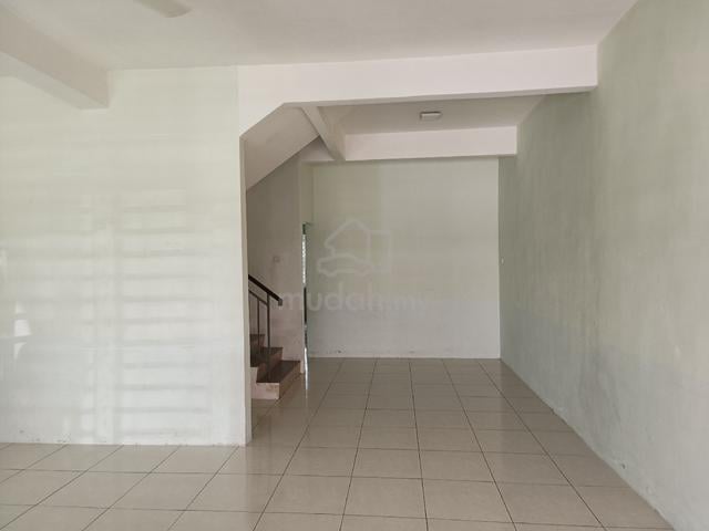 Double storey intermediate 1