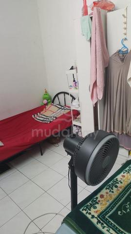 Single / Sharing Room At USJ 1 Taman Subang Permai 1