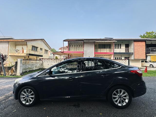 Ford Focus Titanium Plus 2.0 (Direct Owner) - 4