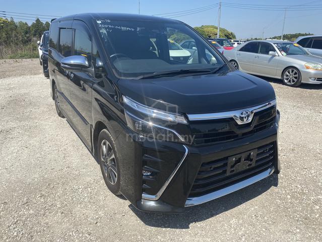 2021 Toyota VOXY 2.0 ZS KIRAMEKI III (A) TTV023 - 2