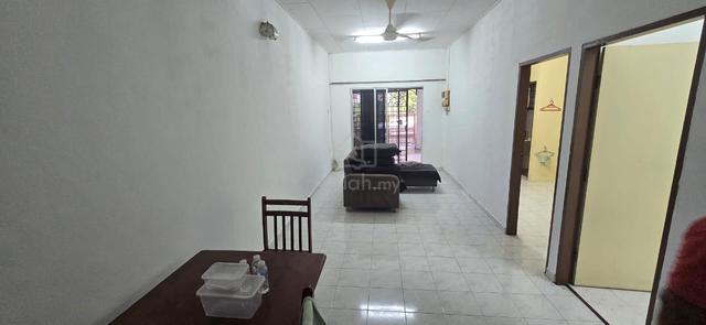 Single Storey Terrace House @ Taman Saujana 2 for Rent 1