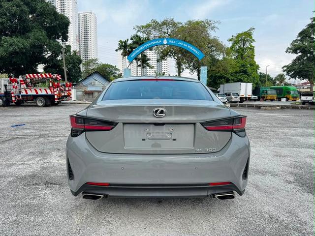 2023 Lexus RC 2.0 300 F-SPORT (A) - 4