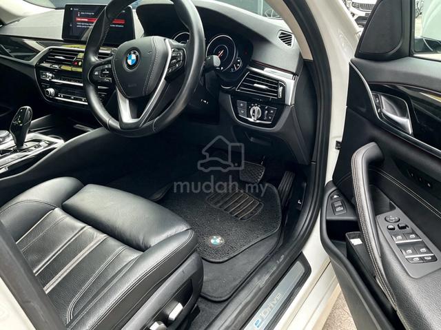 2018 Bmw 530E 2.0 SPORT (A)  WITH 3YEAR WARRANTY - 3