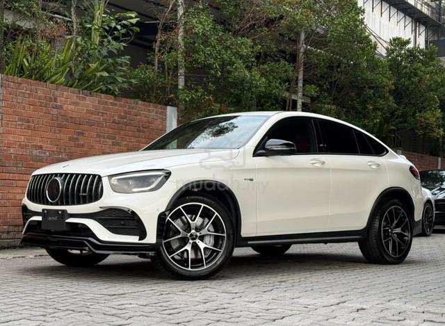 2022 Mercedes Benz GLC43 AMG 4MATIC / PANROOF - 3