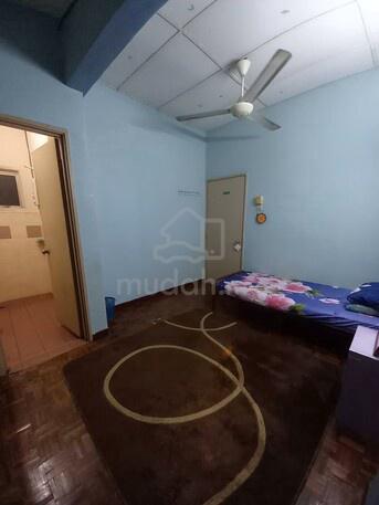 Master Bedroom For Rent - Apartment Melati Impian, Taman Melati 1
