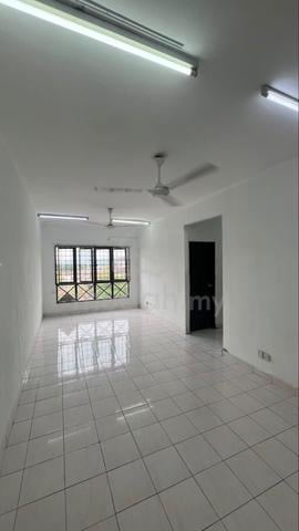 Taman Tenaga Apartment 1
