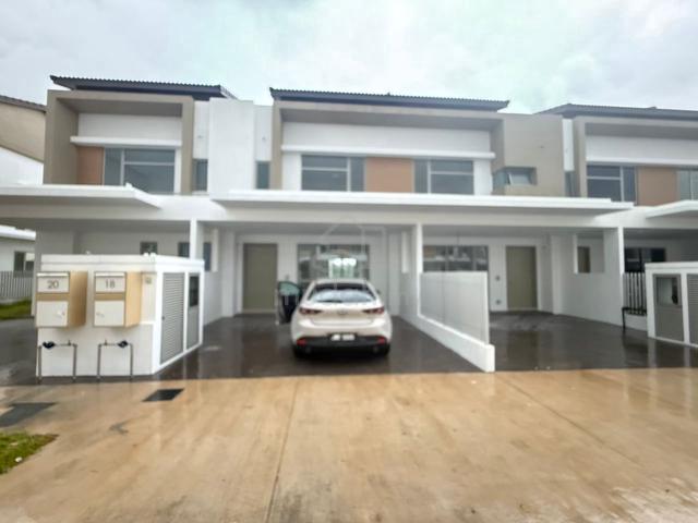 Mio Spring Terrace House Gamuda Cove For Rent 1