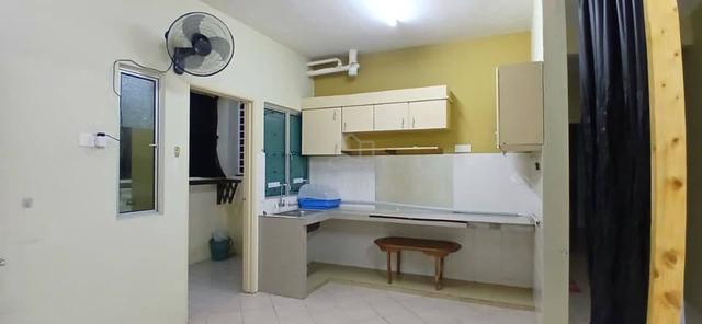 Unipark Condominium 1