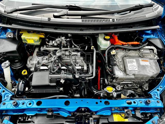 【2013】 Toyota PRIUS C 1.5 TRD SPORTIVO (HYBRID)(A) - 4