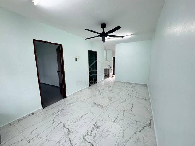 Teratai Apartment (Taman Bunga Raya) 1