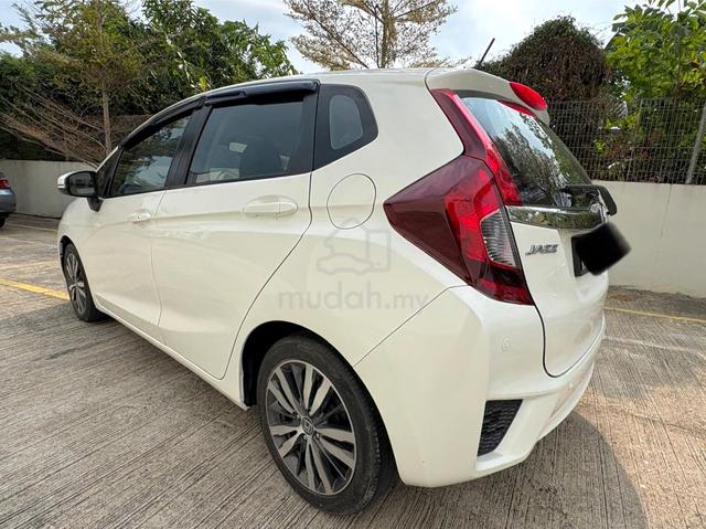 2014 Honda JAZZ 1.5 V (A) - 5