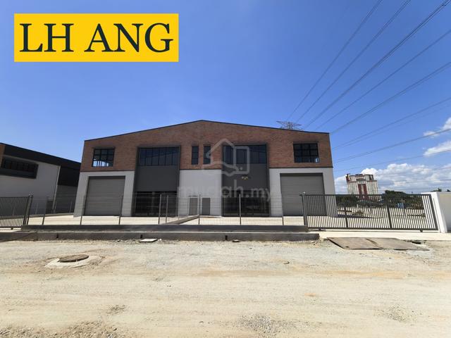 Perai, Butterworth, Double Storey Factory / Warehouse For rent 1