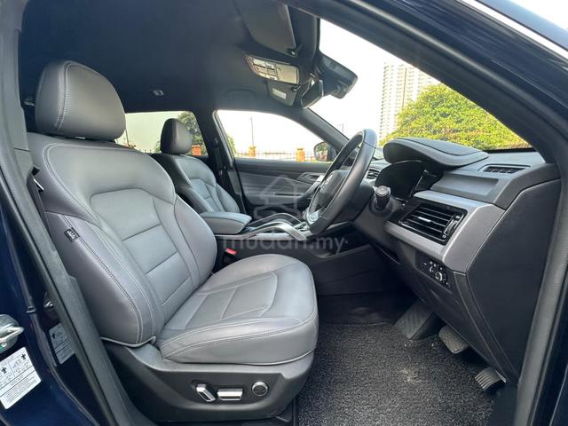 2025 PROTON X70 PREMiUM 2WD UNDER WRTY PROTON 2030 - 4