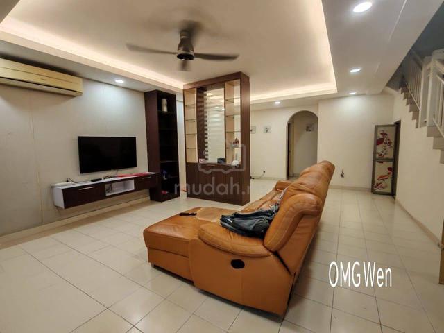 Bukit Raja, Klang Double Storey Renovated Extended Freehold 1