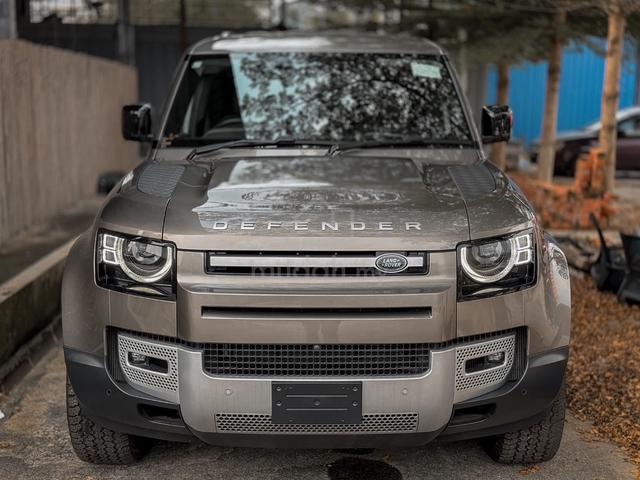 AIRSUS 7 SEATER SALE 2023 Defender 3.0 110 D300 SE - 3
