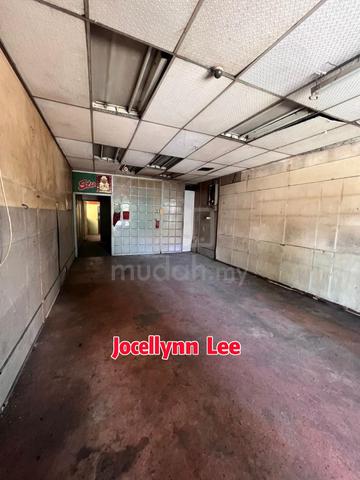 Ground Floor Shop Lot At Jelutong For Rent, Penang 1