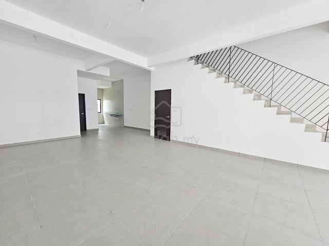New 3 Sty House @ Residensi Bukit Orkid, Gated Guarded, Freehold, KL 1