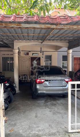 Batu Berendam Taman Tambi Chik Karim 1
