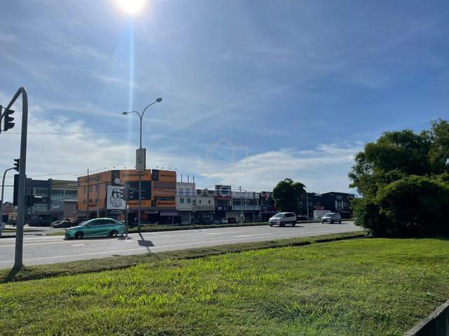 Tenanted Facing Main Road 3 Storey Shoplot Tandop Alor Setar For Sale 4