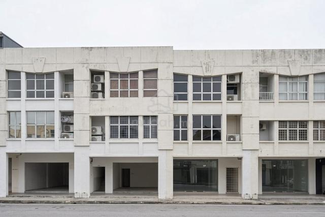 Ground Floor Commercial Lot Near LRT USJ21 Subang Jaya for Rent 1