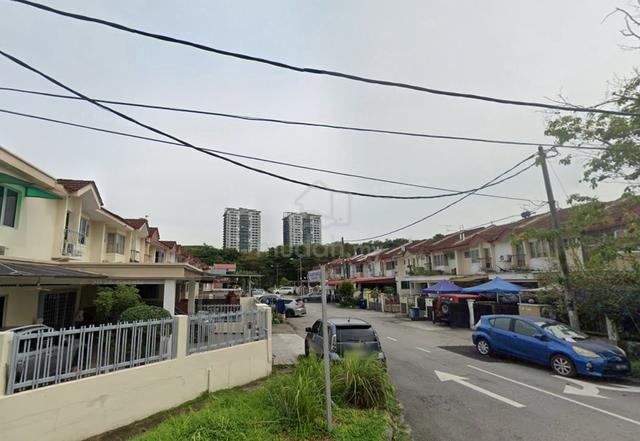 Below Market! 2 Storey Corner House Corner,Taman Puchong Utama,Puchong 1