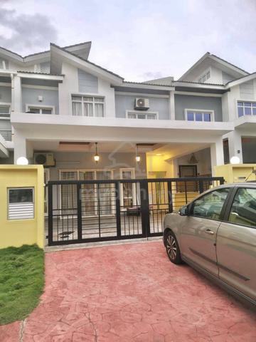 Hyperlink Arabella 28x80 Double Storey House D'Kayangan Seksyen 13 1