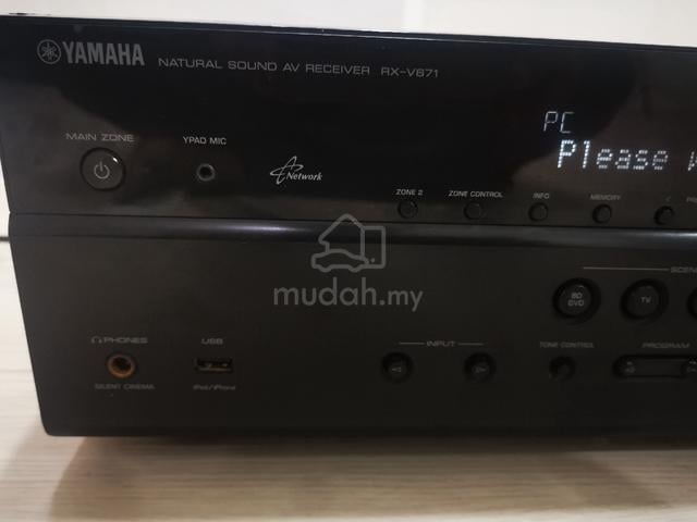 Yamaha Amplifier (no sound) - photo 2 of 6