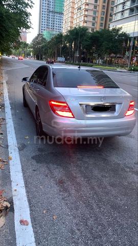 2013 Mercedes Benz C200 CGI BlueEFCY - 2