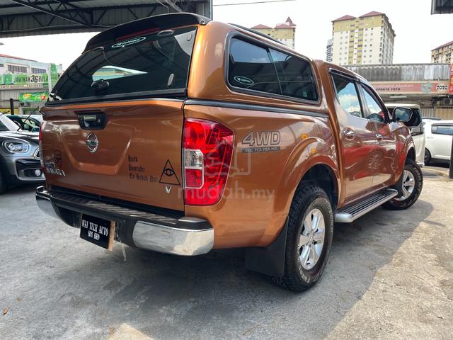 Nissan NAVARA 2.5 V NP300 (A) Canopy 4x4 - 4